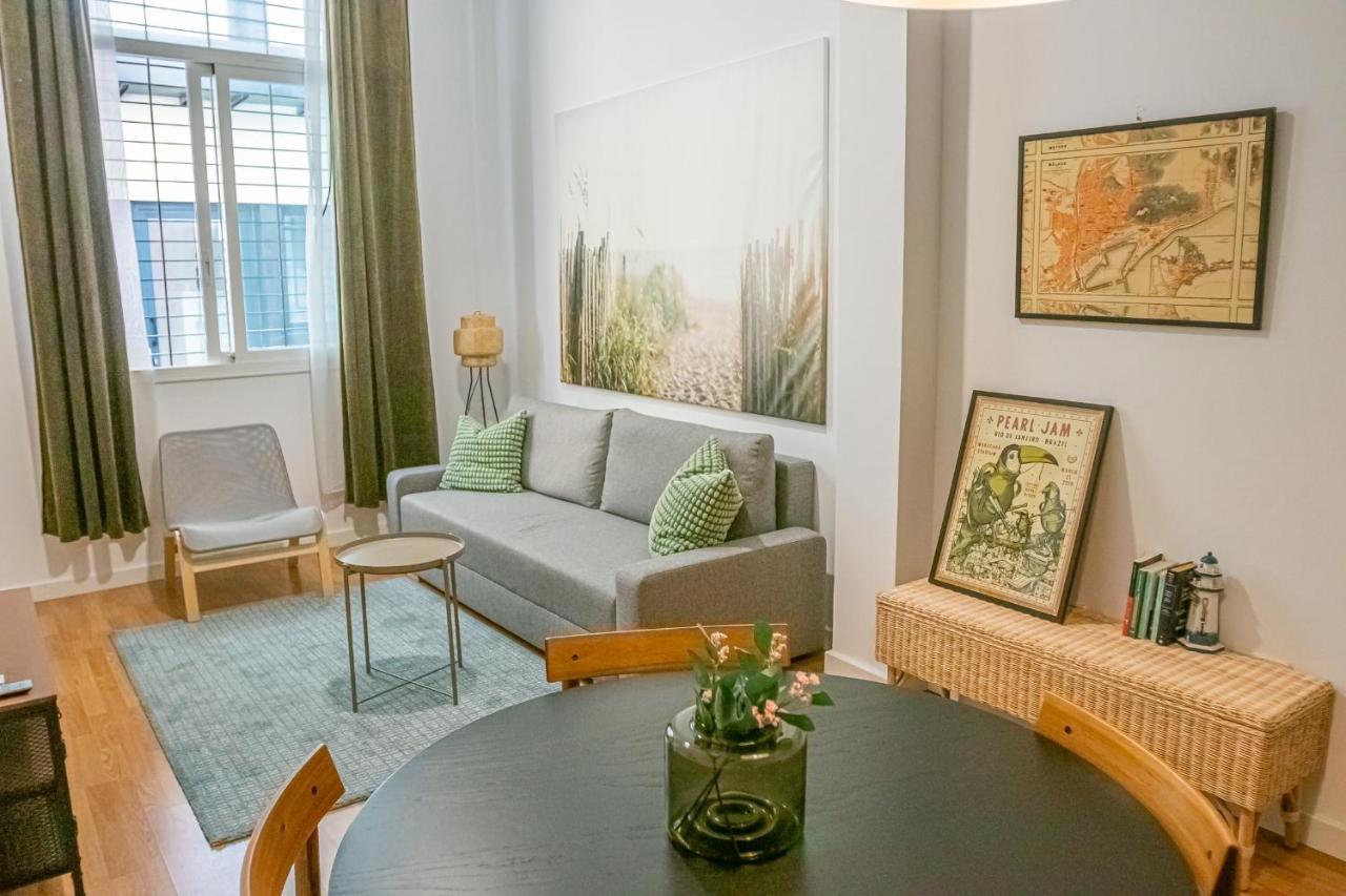 Peaceful Central Apartment Malaga Exterior photo